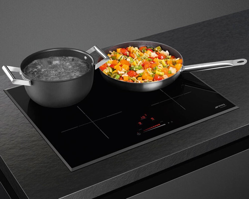 SMEG SI4642B Индукционная варочная панель, 60 см, скошенный край