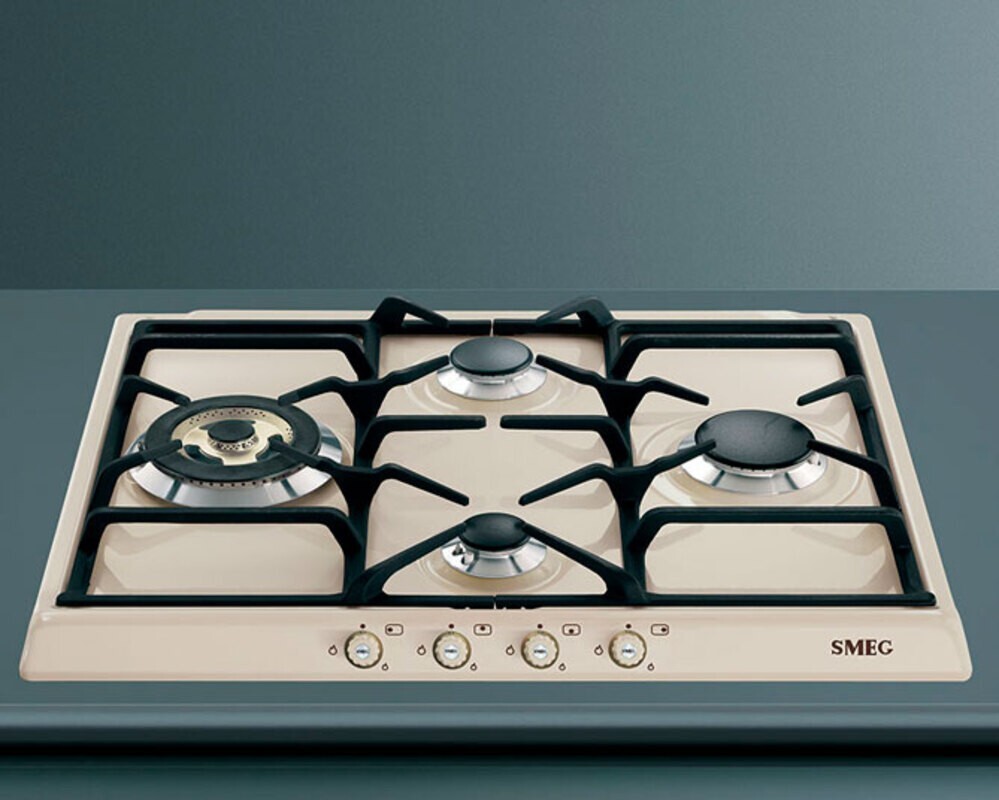 SMEG SR764PO Газовая варочная панель, 60 см, кремовая, фурнитура латунная.