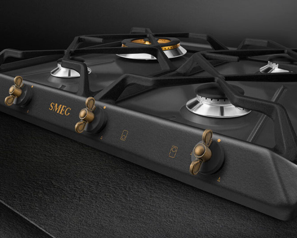 SMEG SRV864AOGH Газовая варочная панель,60 см, антрацит, фурнитура латунная.