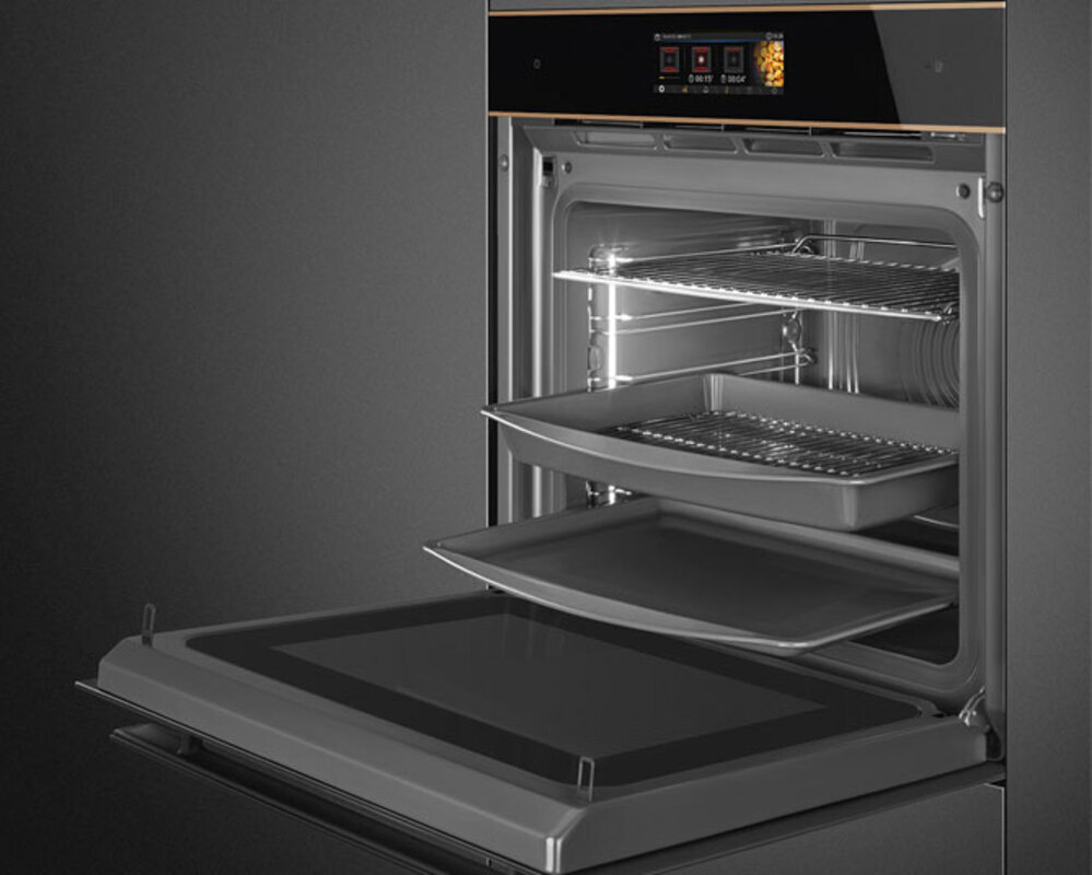 SMEG SO6606WAPNR Многофункциональный духовой шкаф с технологией Multitech  и SmegConnect, 60 см, 25 функций, чёрное стекло Eclipse