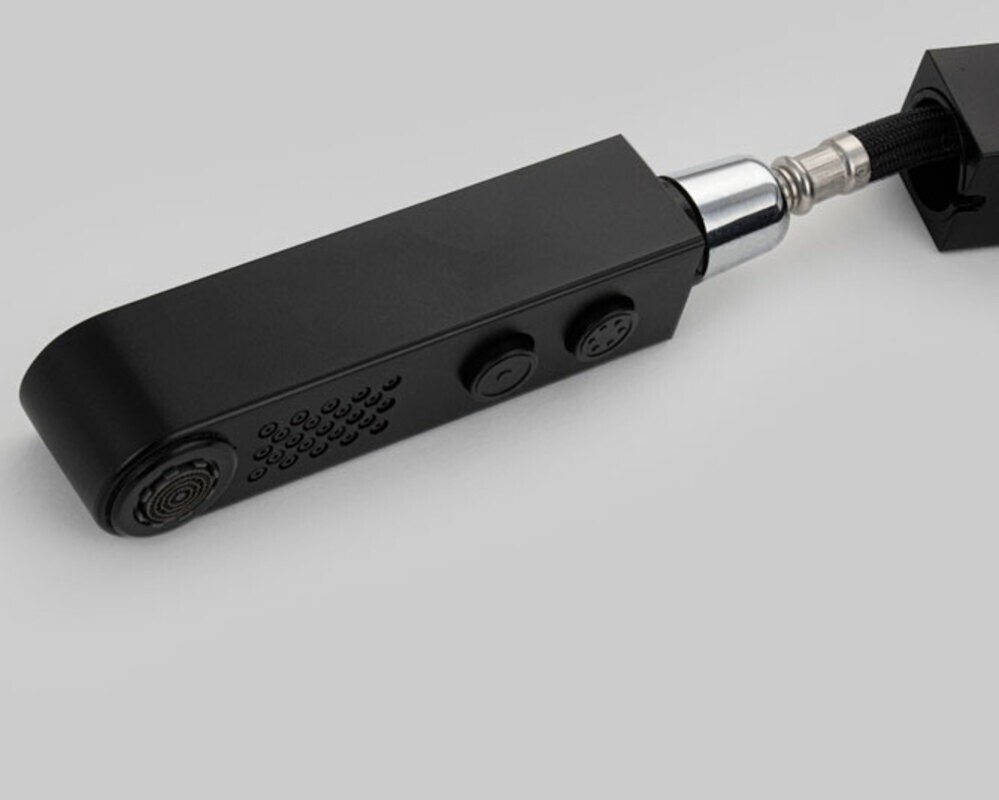 Смеситель кухонный MAGNUS 8234 Г-образный выдвижной, чёрный