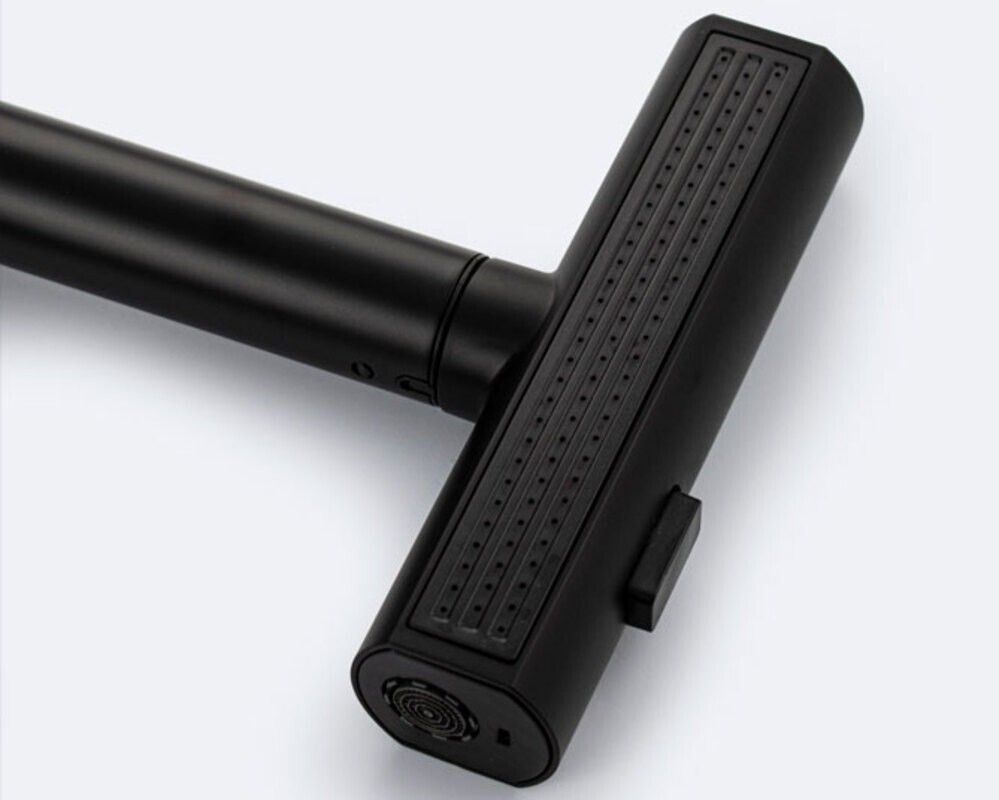 Смеситель кухонный MAGNUS 8262 Г-образный выдвижной, чёрный