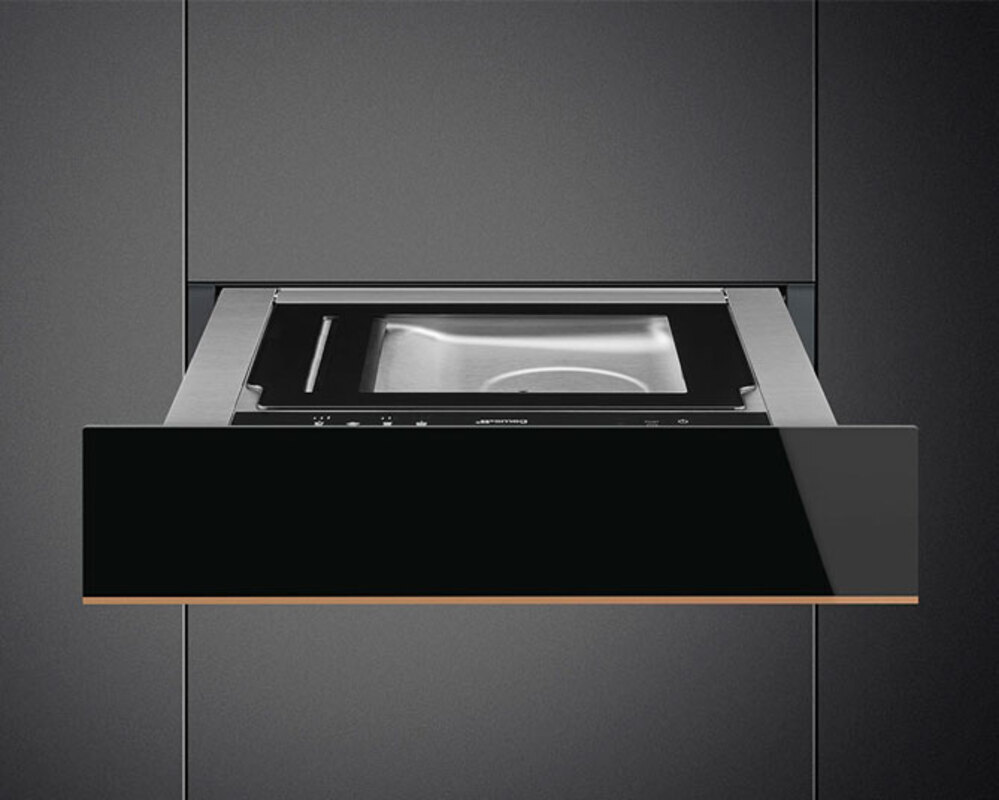 SMEG CPV615NR Вакууматор, 60 см, высота 14 см, черное стекло Eclipse, медный профиль, открывание PUSH.