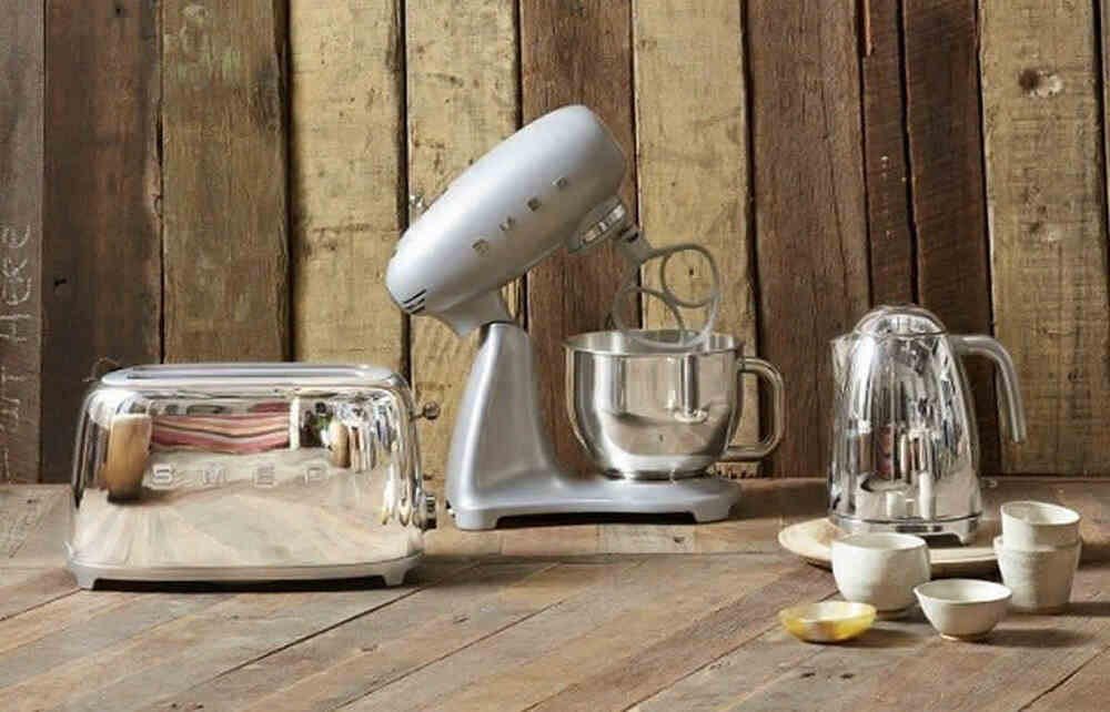 SMEG TSF02SSEU Тостер на 4 ломтика, хром
