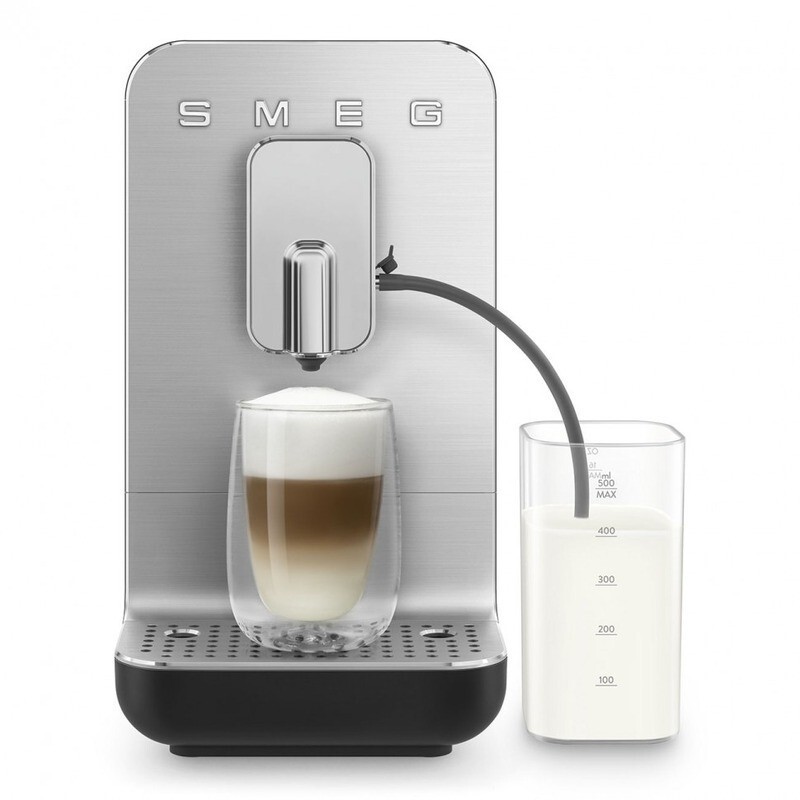SMEG BCC13BLMEU Автоматическая кофемашина, цвет чёрный матовый