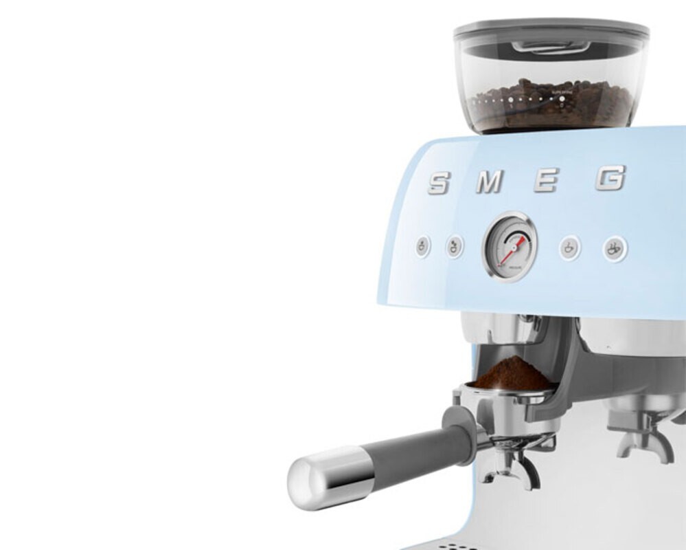 SMEG EGF03PBEU Кофемашина-эспрессо со встроенной кофемолкой, цвет пастельный голубой